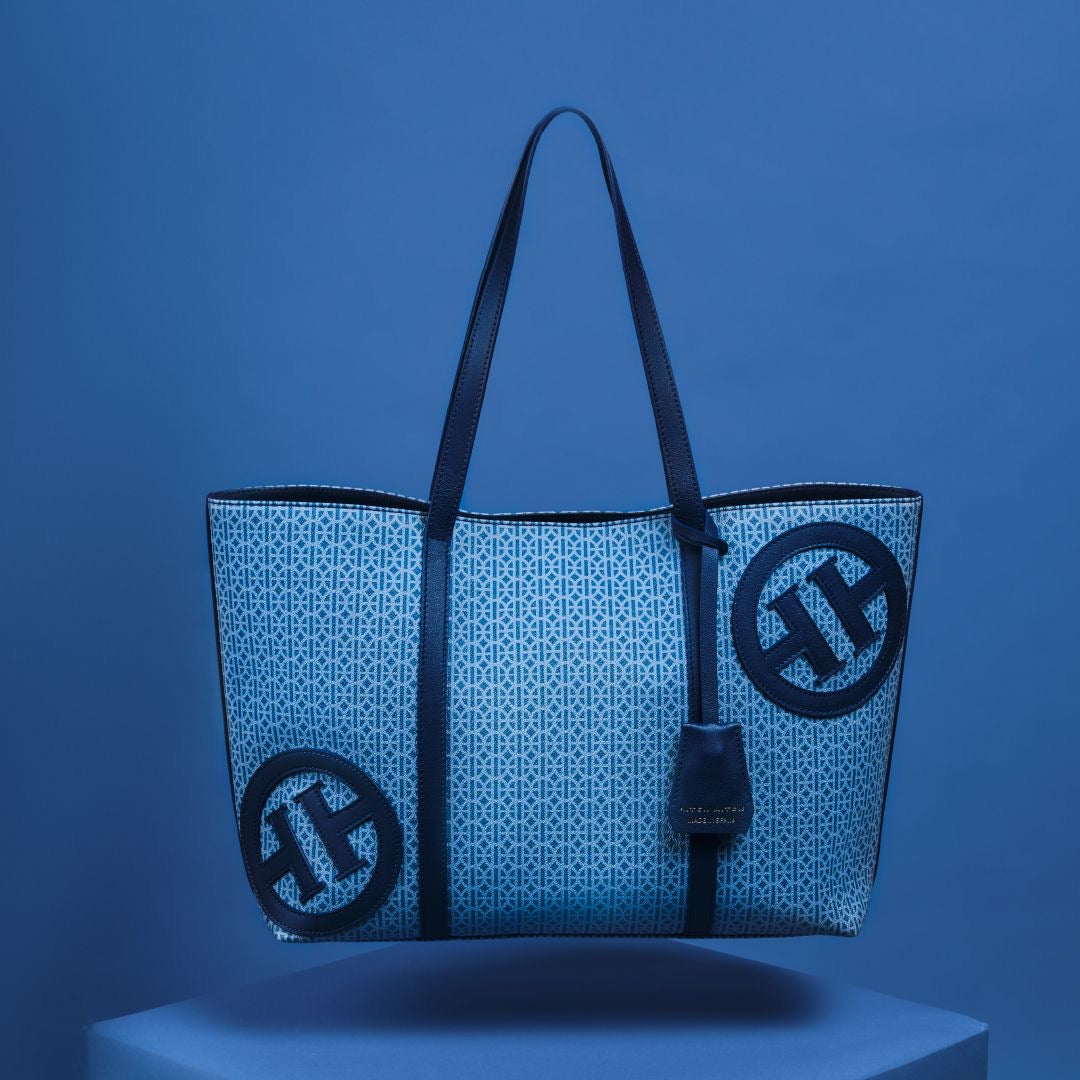 La Reina Navy Blue