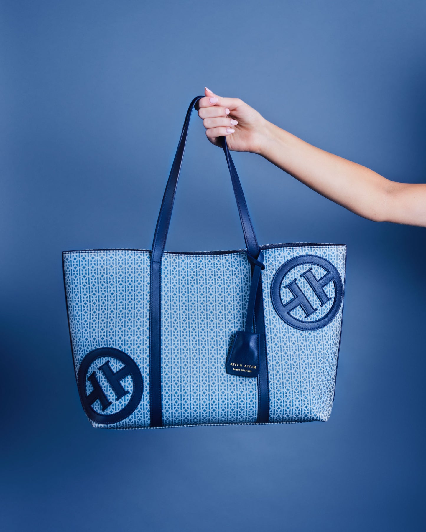La Reina Navy Blue
